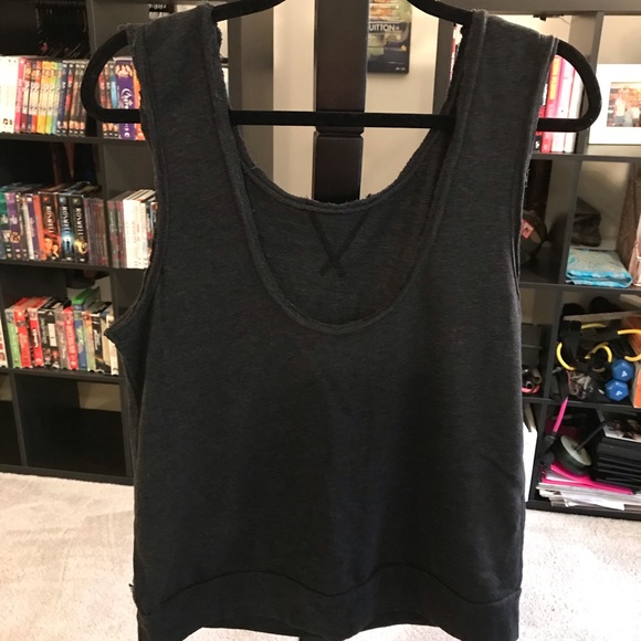 Fabletics: Sweatshirt material tank - Picture 14 of 14